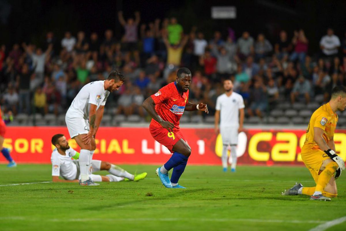 FCSB - VIITORUL 2-1 / A trecut ca prin brânză! Secvență excelentă de imagini suprinse de fotoreporterul GSP Raed Krishan cu gafele în serie ale fundașilor Viitorului la golul lui Gnohere