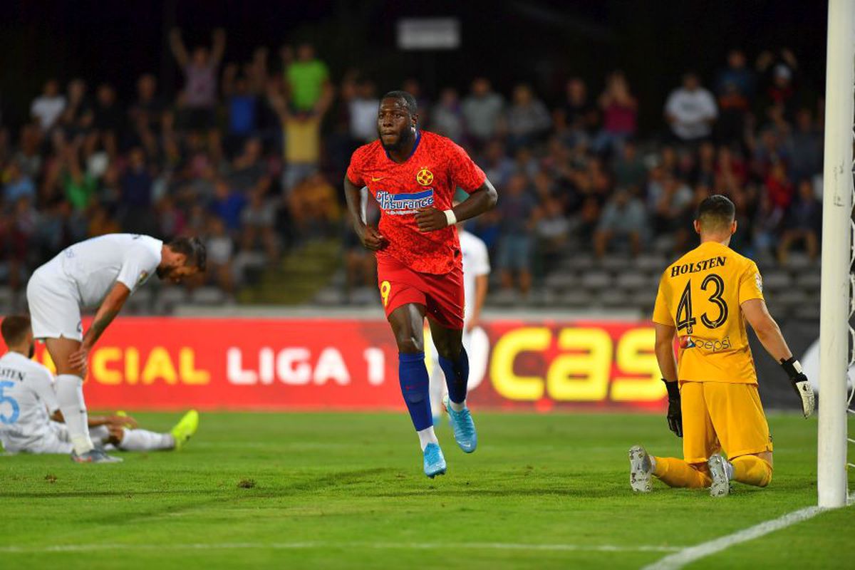 FCSB - VIITORUL 2-1 / A trecut ca prin brânză! Secvență excelentă de imagini suprinse de fotoreporterul GSP Raed Krishan cu gafele în serie ale fundașilor Viitorului la golul lui Gnohere