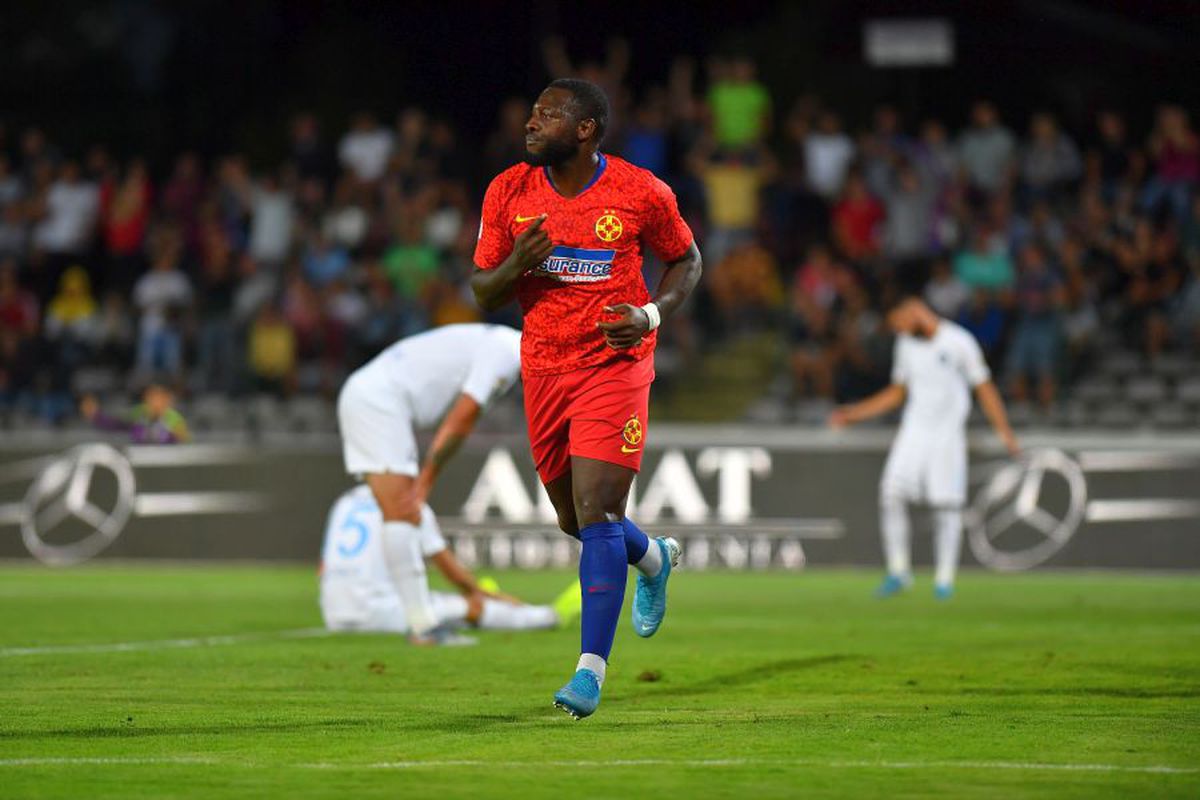 FCSB - VIITORUL 2-1 / A trecut ca prin brânză! Secvență excelentă de imagini suprinse de fotoreporterul GSP Raed Krishan cu gafele în serie ale fundașilor Viitorului la golul lui Gnohere