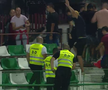 SEPSI - DINAMO 0-1 // VIDEO+FOTO Niciun meci fără incidente! Ultrașii lui Dinamo s-au bătut cu forțele de ordine și au fost evacuați cu gaze lacrimogene!