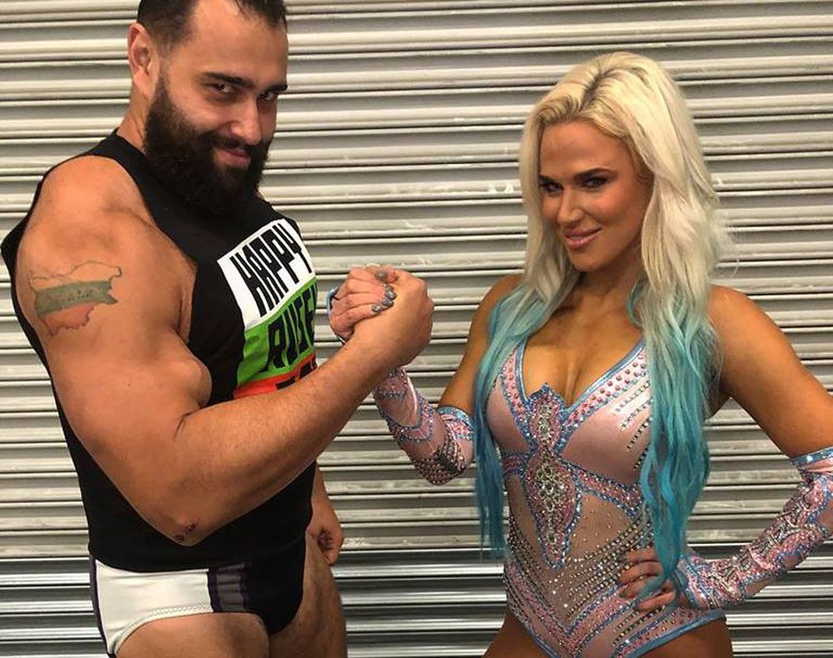 VIDEO&FOTO Umilință supremă pentru un fan Real Madrid: a aflat că soția îl înșală chiar în timpul meciului!