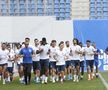 CS U CRAIOVA // FOTO Sute de suporteri la primul antrenament al lui Victor Pițurcă la Craiova