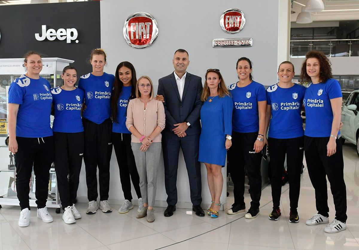 FOTO Mașini noi pentru „stranierele” de la CSM București