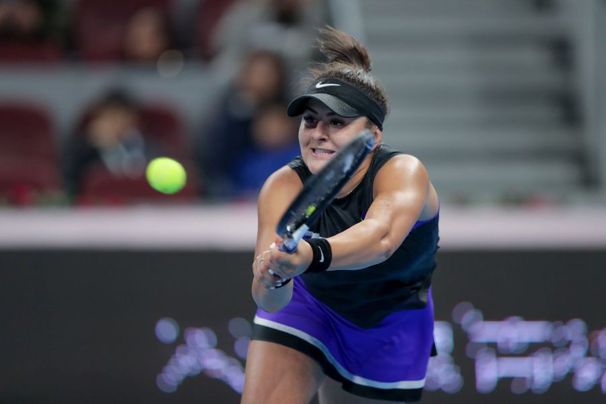 CHINA OPEN // VIDEO Bianca Andreescu a fost eliminată de la China Open de Naomi Osaka, după ce a câștigat primul set