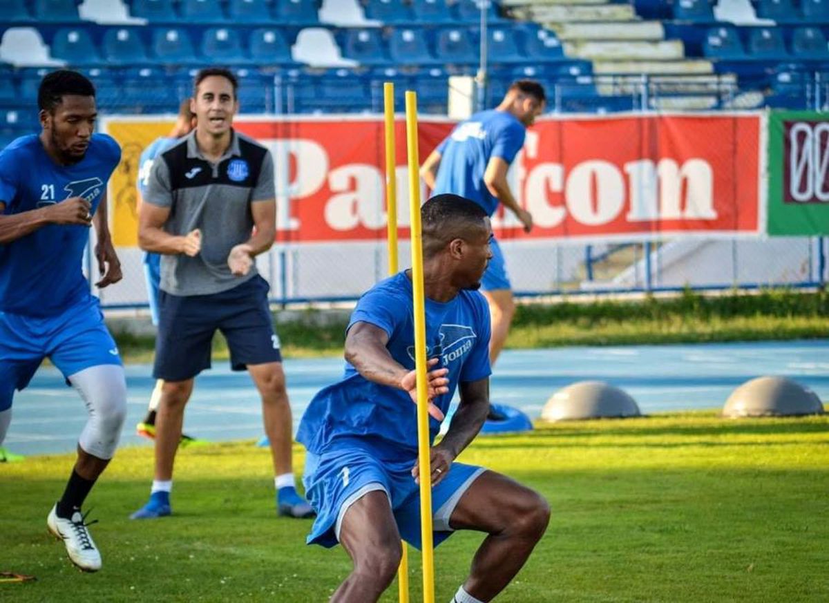 EXCLUSIV Ce antrenor a ratat Becali! Interviu cu un om-cheie la Poli Iași: „Teja are viitor în Europa, aplică fotbalul spaniol în Liga 1”