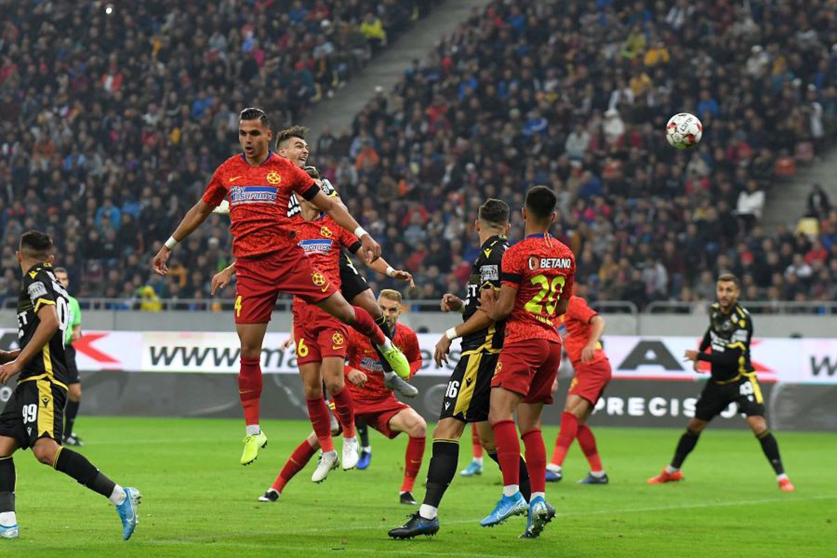 FCSB - DINAMO // VIDEO + FOTO Denis Ciobotariu, gol la PRIMA apariție în Derby de România » Noul preferat al lui Gigi Becali, vinovat la reușita „câinilor”