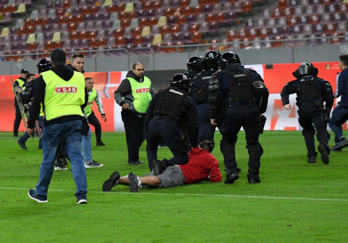 FCSB - DINAMO 1-1 / VIDEO Bătaie la finalul derby-ului!