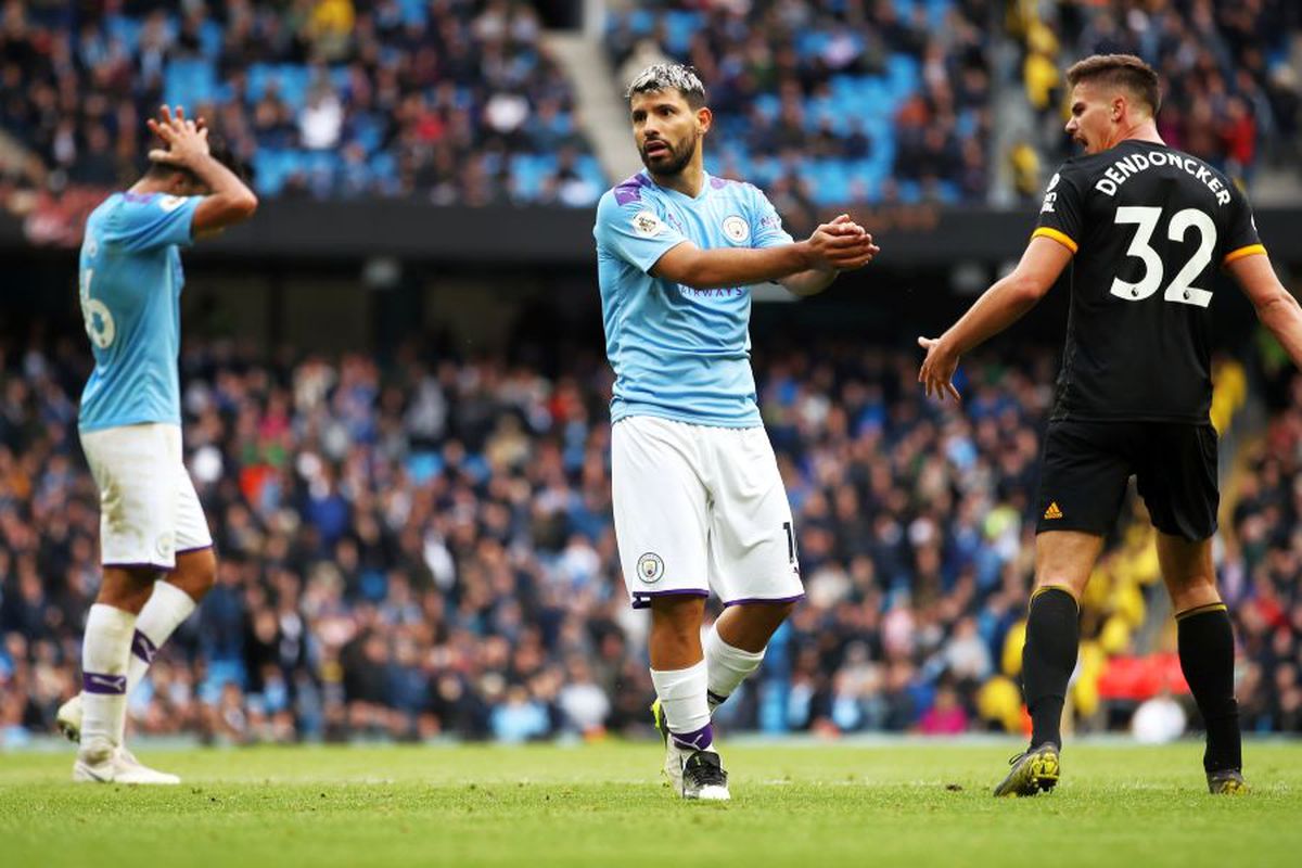 MANCHESTER CITY - WOLVES 0-2 // Șoc în Premier League: City bătută clar acasă! Guardiola, executat de un fost jucător al Barcelonei! » Diferență imensă în clasament