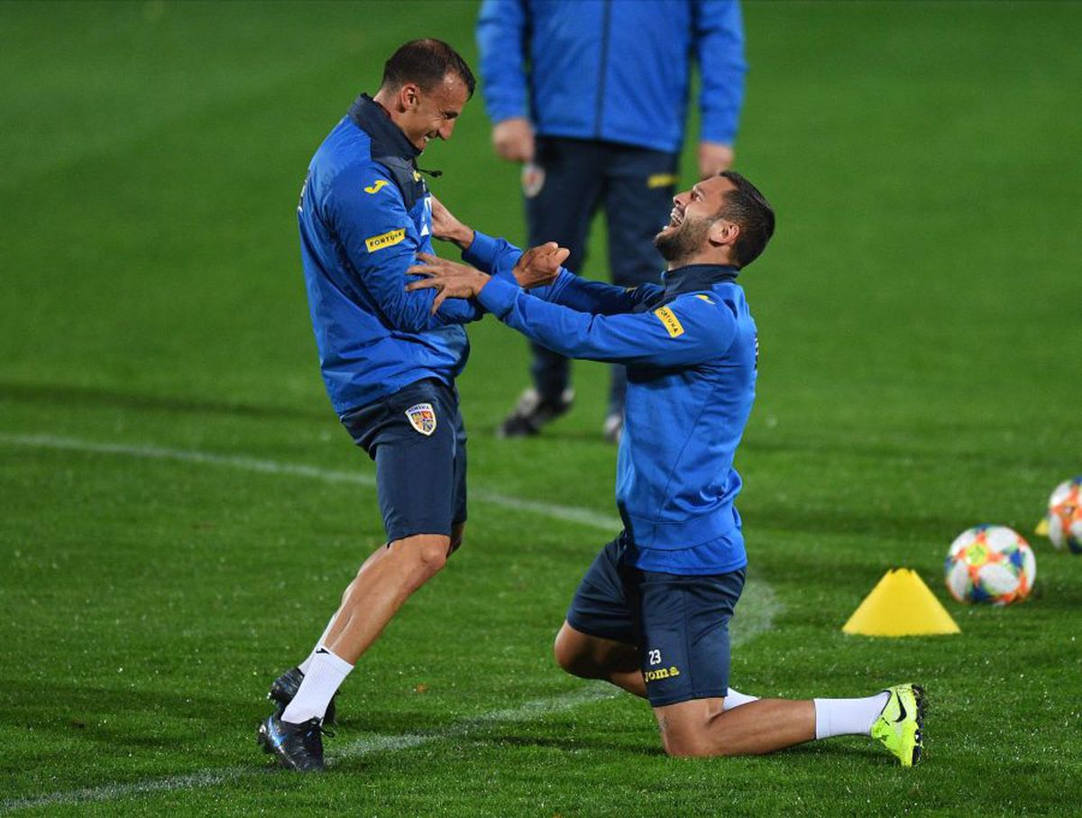 FEROE - ROMÂNIA // FOTO+VIDEO Cosmin Contra și-a continuat meciul cu jurnaliștii: „Dar de ce mă întrebați asta?”