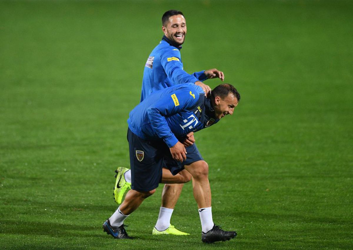 FEROE - ROMÂNIA // FOTO+VIDEO Cosmin Contra și-a continuat meciul cu jurnaliștii: „Dar de ce mă întrebați asta?”