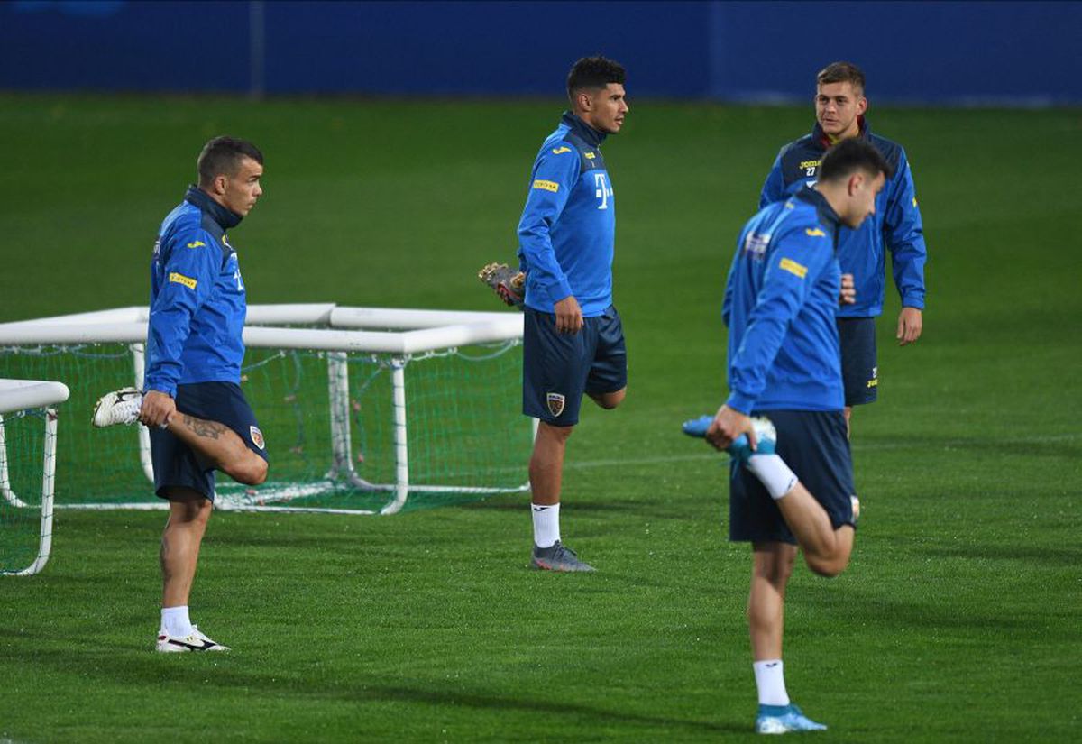 FEROE - ROMÂNIA // FOTO+VIDEO Cosmin Contra și-a continuat meciul cu jurnaliștii: „Dar de ce mă întrebați asta?”