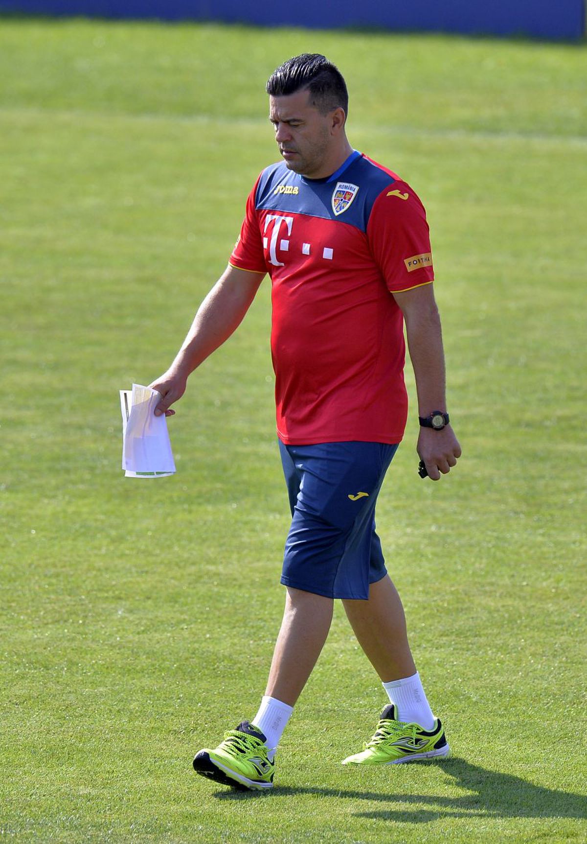 ROMÂNIA - MALTA // VIDEO Cosmin Contra, îngândurat la antrenamentul de astăzi al naționalei + Burleanu prezent la Mogoșoaia