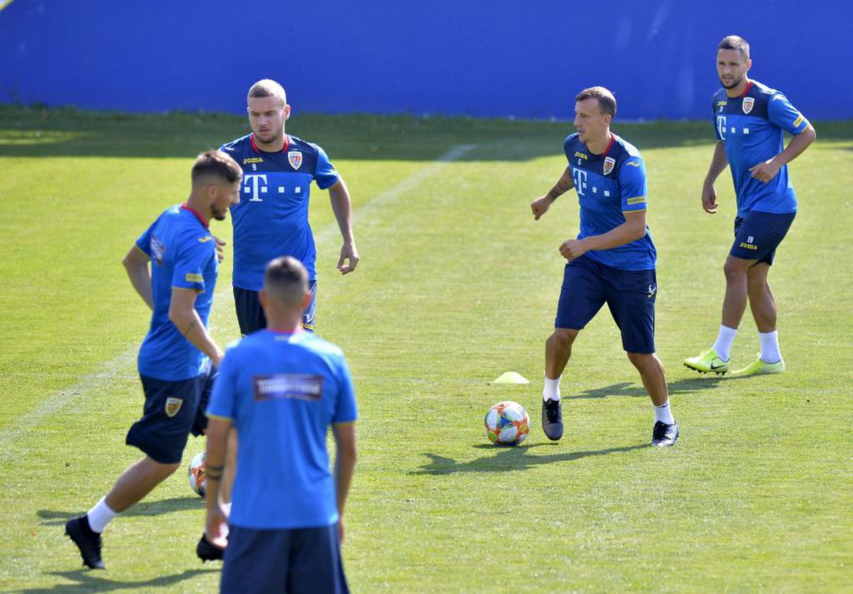 ROMÂNIA - MALTA // VIDEO Cosmin Contra, îngândurat la antrenamentul de astăzi al naționalei + Burleanu prezent la Mogoșoaia