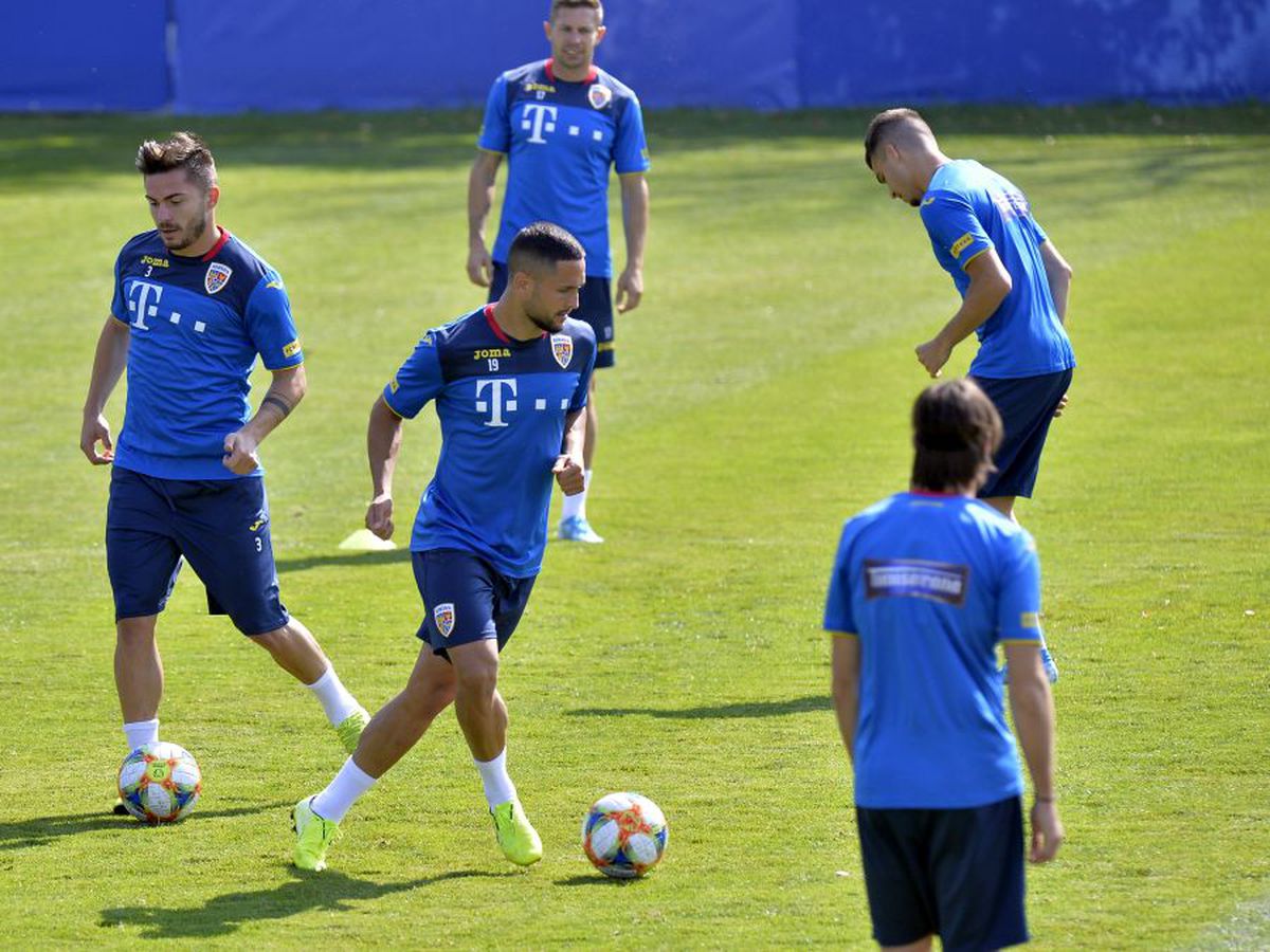 ROMÂNIA - MALTA // VIDEO Cosmin Contra, îngândurat la antrenamentul de astăzi al naționalei + Burleanu prezent la Mogoșoaia