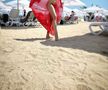 FOTO Larisa Iordache a avut o vară fierbinte! Sexy-gimnasta, mai hot ca niciodată pe plajă