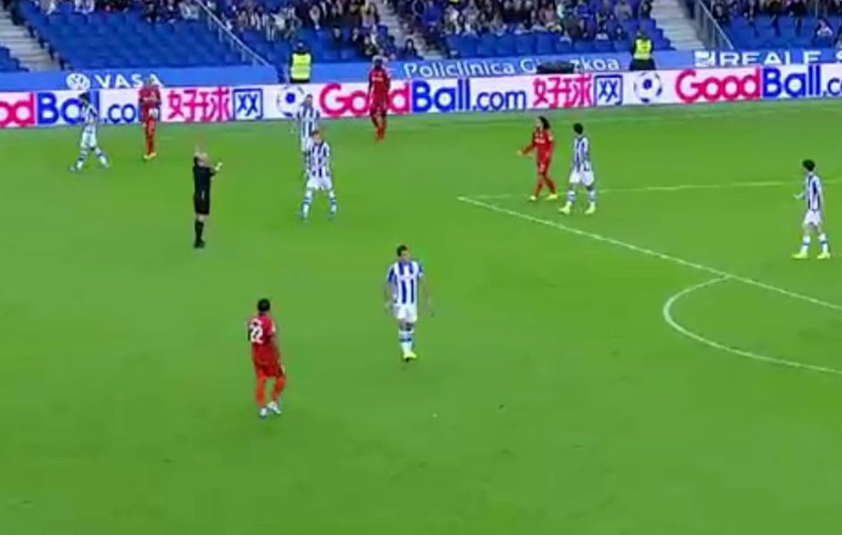 FOTO Decizie incredibilă a brigăzii de arbitri de la Sociedad - Getafe » Nici în Liga 4 nu se întâmplă așa ceva