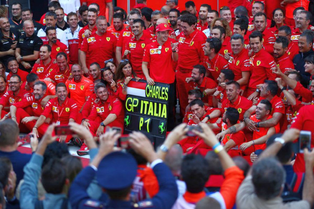 FORMULA 1 // VIDEO Charles Leclerc a declanșat sărbătoarea în Italia