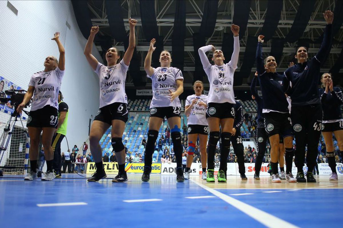 SCM Craiova - SCM Rm. Vâlcea 23-27 // GALERIE FOTO Campioana, victorie fără emoții în „Derby de Oltenia”