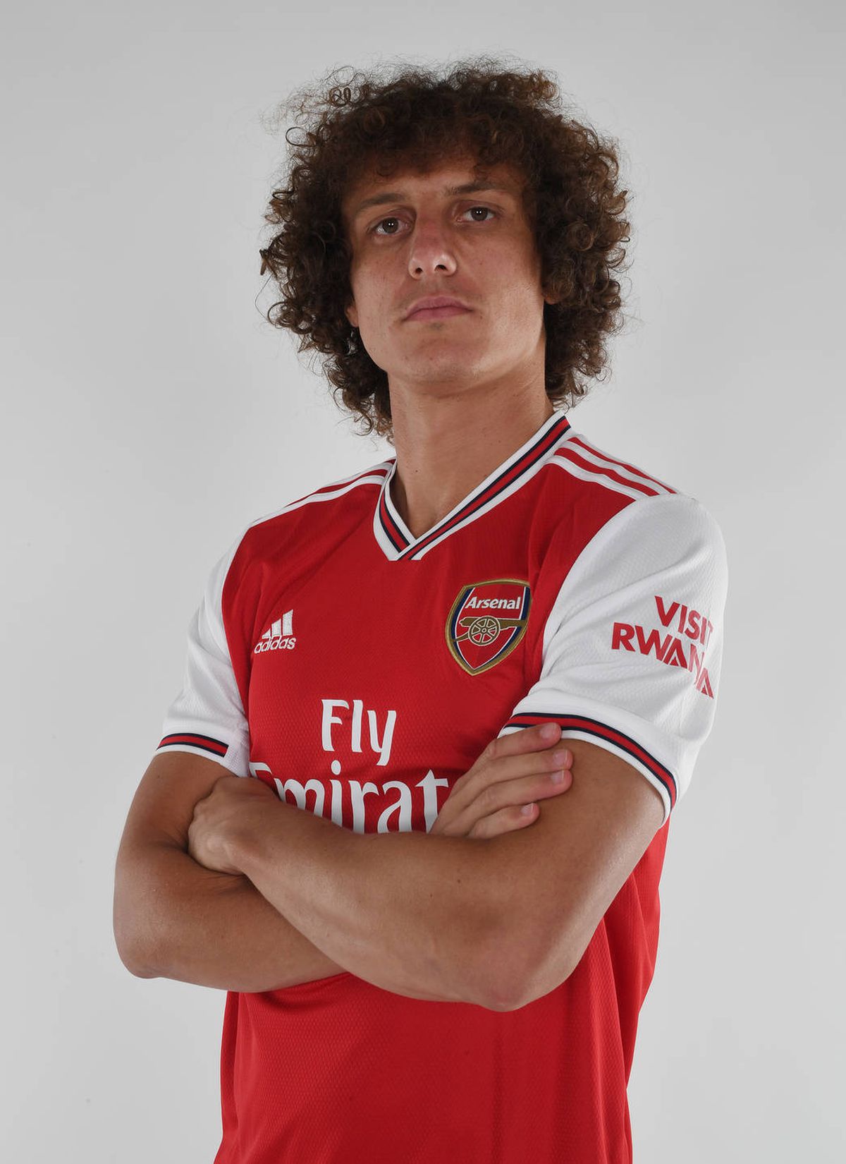 David Luiz a semnat cu Arsenal