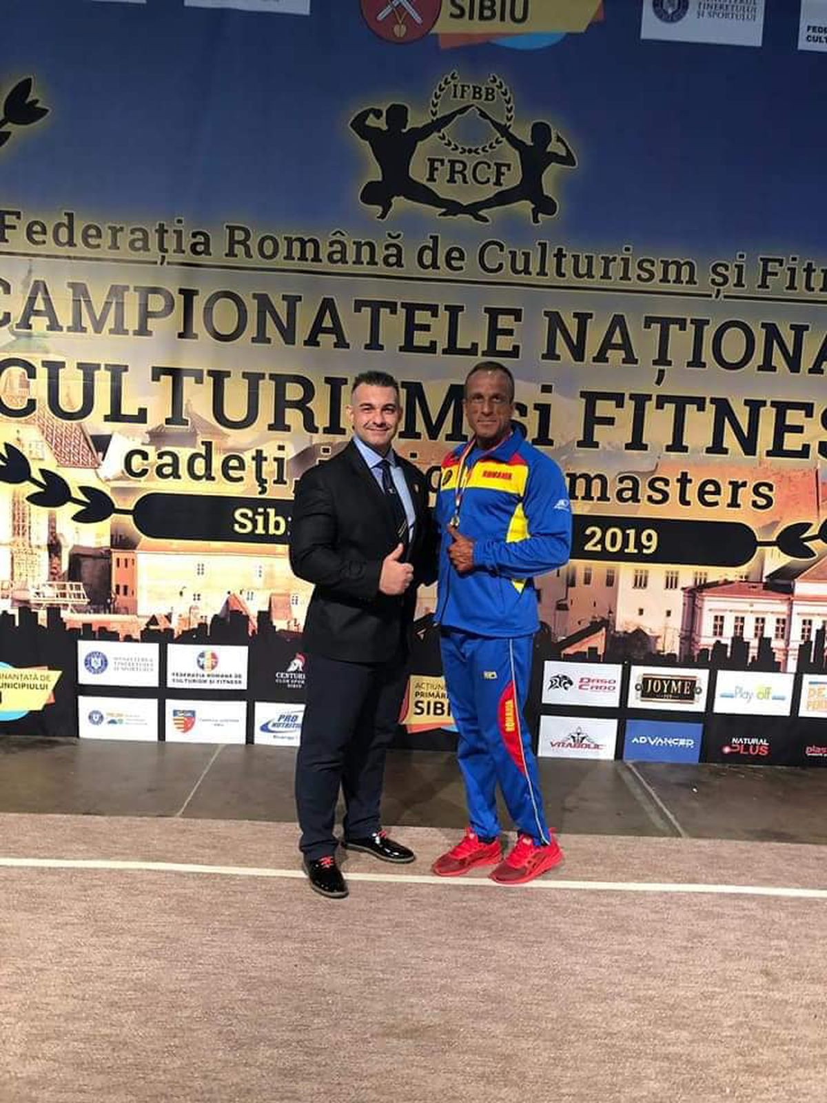 GALERIE FOTO Florentin Corbeanu e „Ronnie Coleman de România” » Polițist oltean, campion național de culturism la 49 de ani!