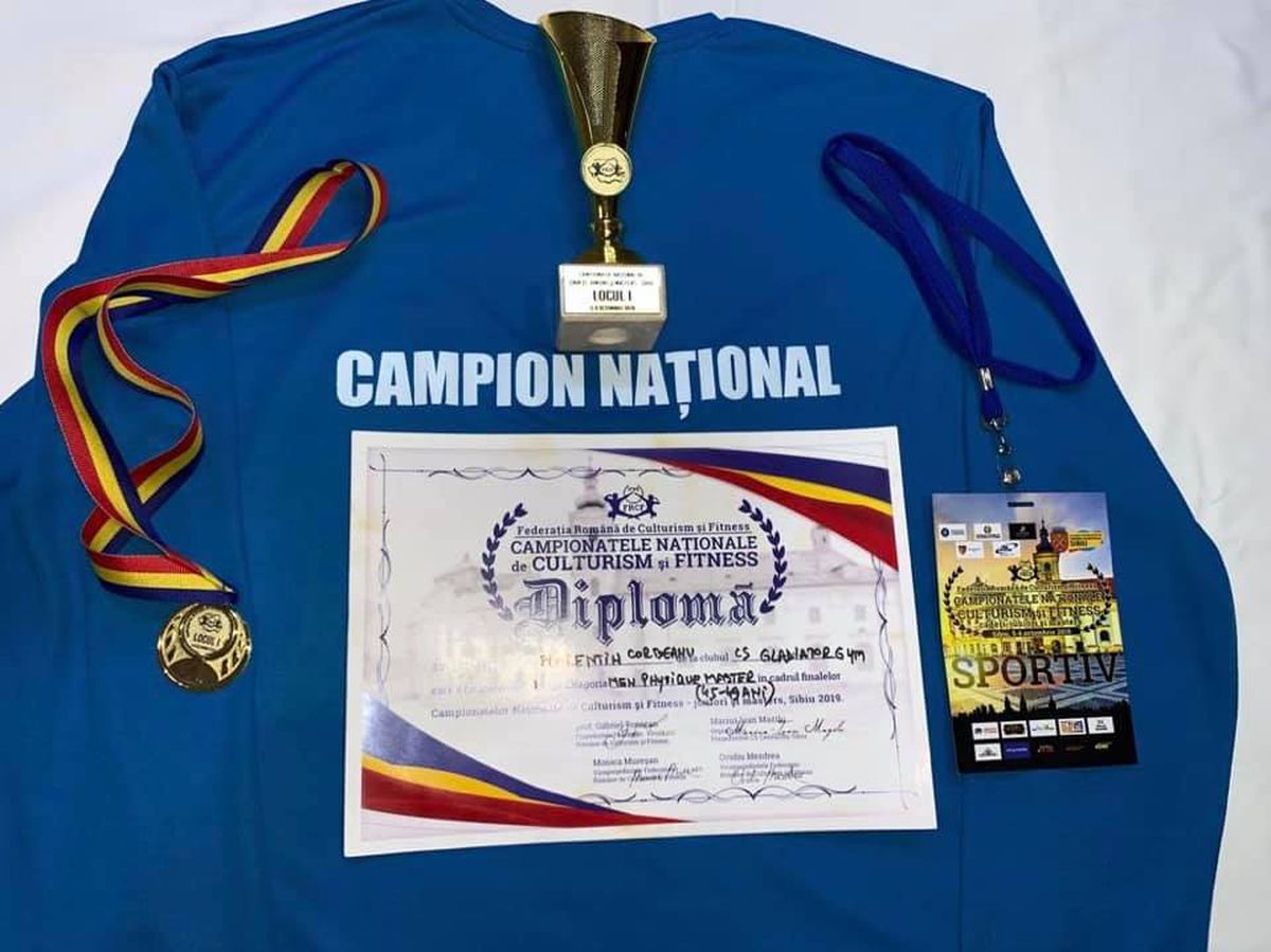 GALERIE FOTO Florentin Corbeanu e „Ronnie Coleman de România” » Polițist oltean, campion național de culturism la 49 de ani!