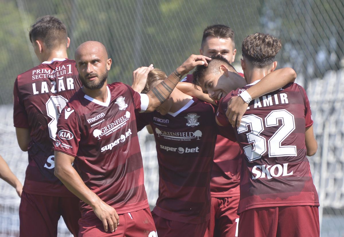 Giuleștenii s-au văzut conduși după o bijuterie a lui Albu, dar au reușit să marcheze de trei ori în mai puțin de 15 minute