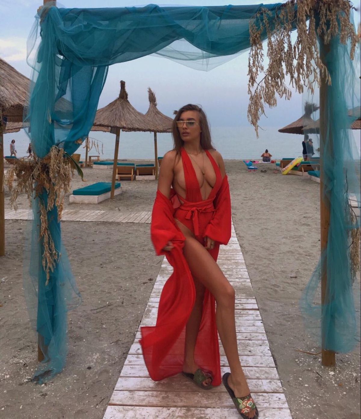 VIDEO+FOTO Ea este noua cucerire a portarului Ionuț Radu! Îi place să se pozeze în costum de baie