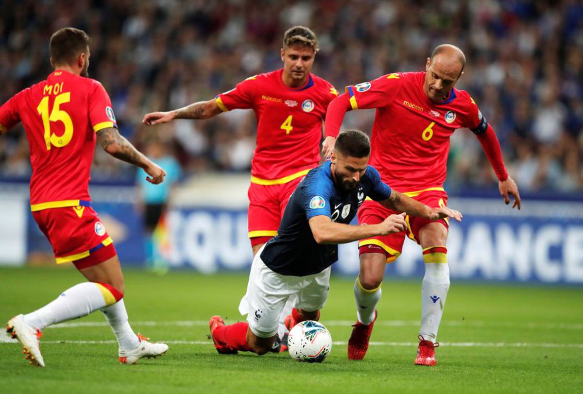 PRELIMINARII EURO 2020 // FOTO Seară de excepție cu 34 de goluri! OPT s-au marcat în Anglia - Kosovo, victorii fără emoții pentru Franța și Portugalia + surpriză mare provocată de Albania