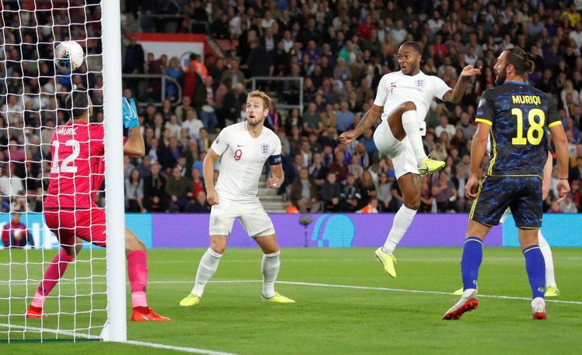 PRELIMINARII EURO 2020 // FOTO Seară de excepție cu 34 de goluri! OPT s-au marcat în Anglia - Kosovo, victorii fără emoții pentru Franța și Portugalia + surpriză mare provocată de Albania