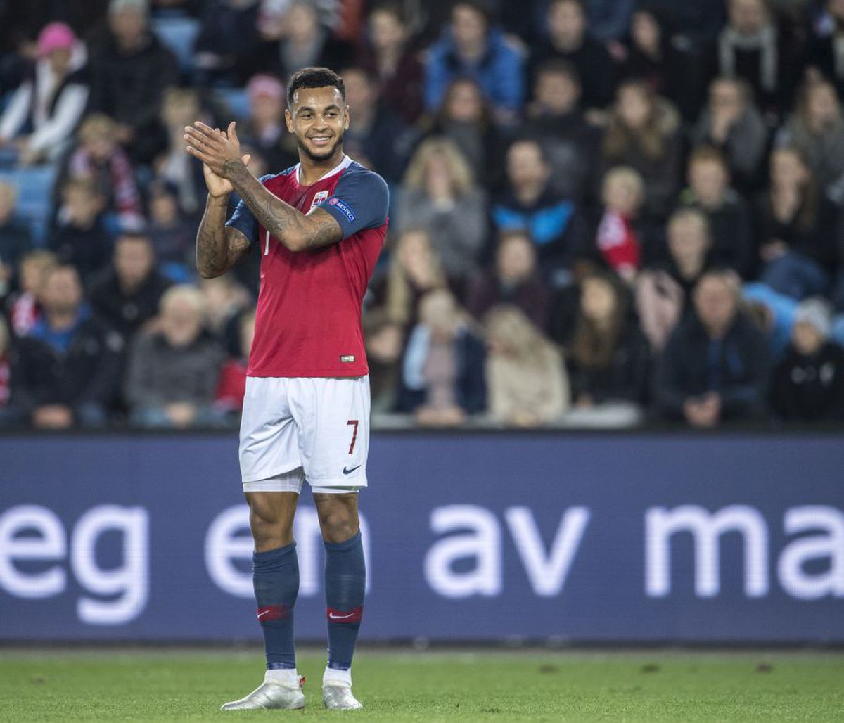 NORVEGIA - SPANIA // FOTO Lecție de istorie cu Joshua King! Golgeterul Norvegiei are pe spate tatuate chipurile eroilor care au luptat împotriva rasismului