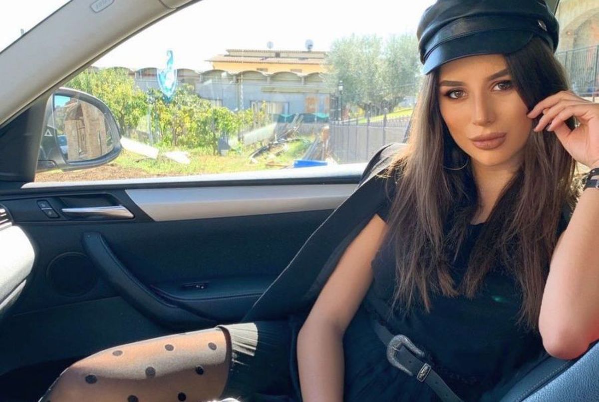 Vlad „Dracul” » Internaționalul de 20 de ani, Vlad Dragomir, iubită superbă cu 4 ani mai mare