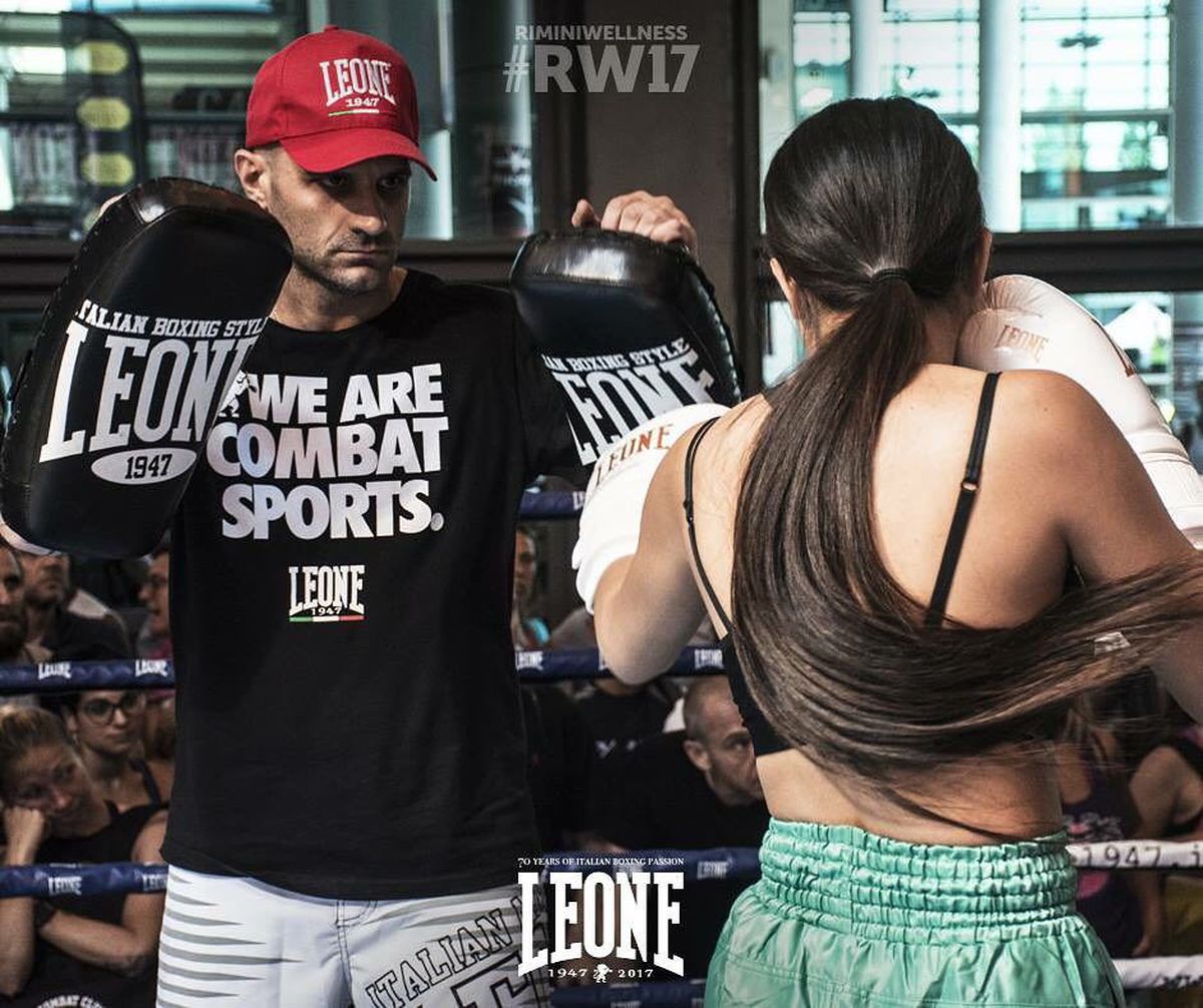 FOTO Moise Kean are spatele asigurat! Iubita lui e campioană de Muay Thai și nu refuză pozele provocatoare: „Am 50 de meciuri fără înfrângere”