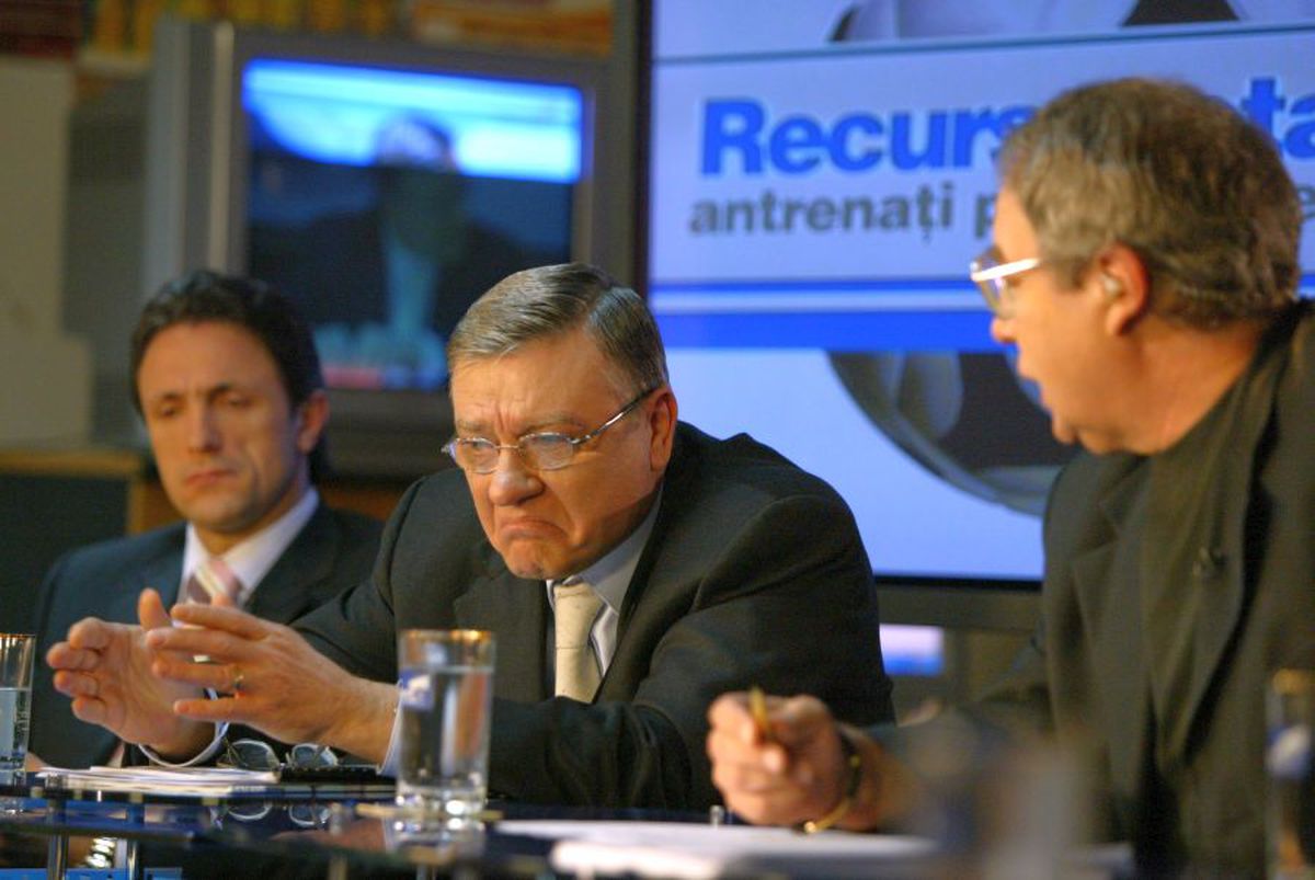 FOTO Invitați de marcă, asistente sexy și analiza tuturor meciurilor » Imagini de colecție de la „Procesul Etapei”