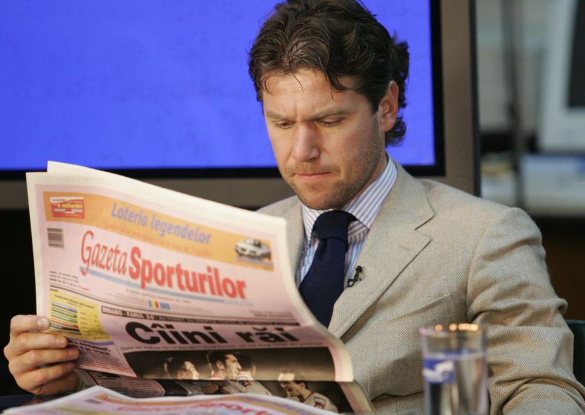 FOTO Invitați de marcă, asistente sexy și analiza tuturor meciurilor » Imagini de colecție de la „Procesul Etapei”