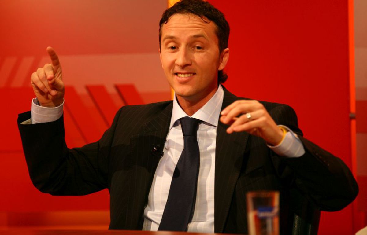 FOTO Invitați de marcă, asistente sexy și analiza tuturor meciurilor » Imagini de colecție de la „Procesul Etapei”