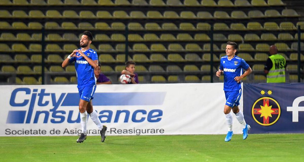 FCSB - VOLUNTARI / VIDEO+FOTO Seară neagră pentru Marian Botezatu! A greșit flagrant la primul gol, și-a dat autogol și și-a rupt tricoul de nervi