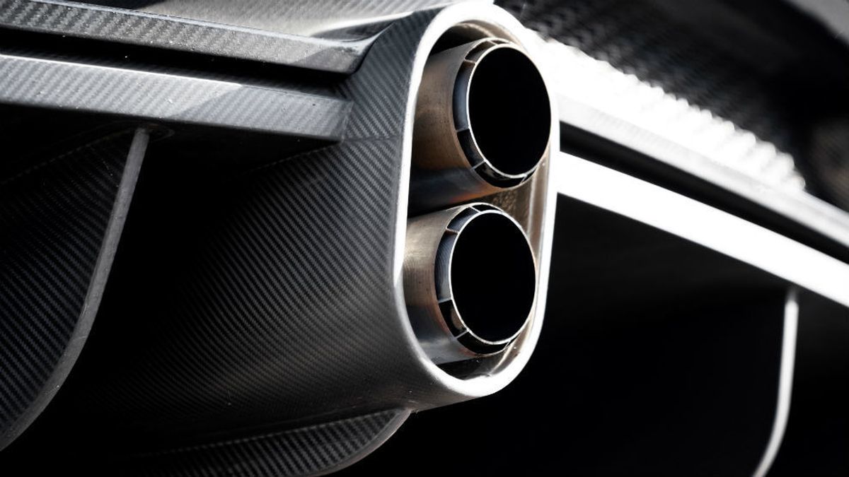 VIDEO Bugatti a lansat un nou model de lux: Chiron Super Sport 300+ atinge 490 km/h și costă 3,5 milioane de euro!