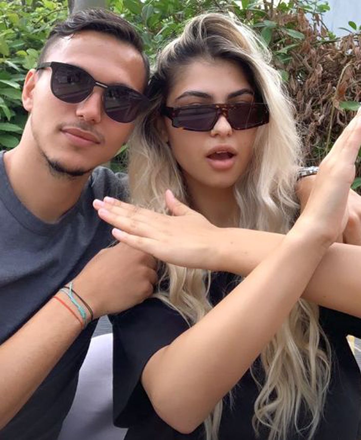 FOTO „Fără ritm de joc”, Cristi Manea a fost la un eveniment dedicat influencerilor » Iubita fotbalistului va merge la Los Angeles