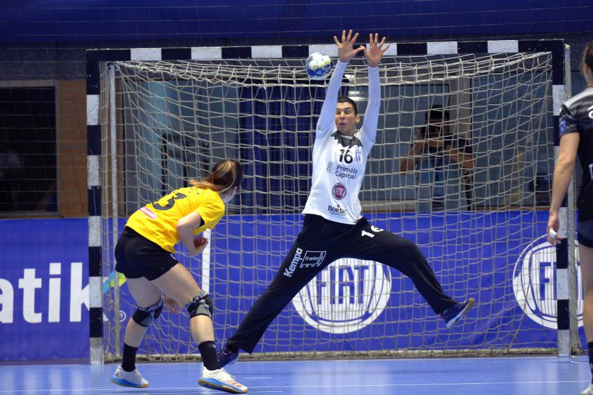 CSM BUCUREȘTI - ROSTOV 23-23 // Adrian Vasile: „Mă nemulțumește că am luat goluri mult prea ușor + Ambros Martin dezvăluie dialogul purtat cu Cristina Neagu