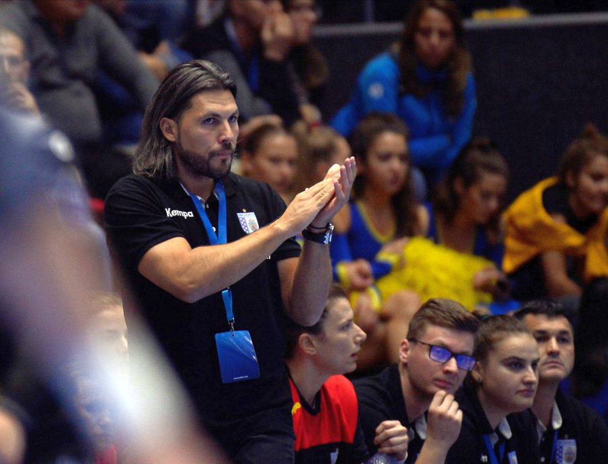 CSM BUCUREȘTI - ROSTOV 23-23 // Adrian Vasile: „Mă nemulțumește că am luat goluri mult prea ușor + Ambros Martin dezvăluie dialogul purtat cu Cristina Neagu