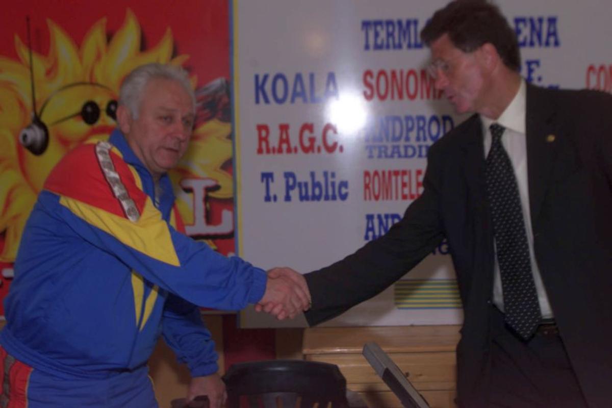 Florin Halagian - imagini din arhiva Gazetei cu personajul legendar al fotbalului românesc
