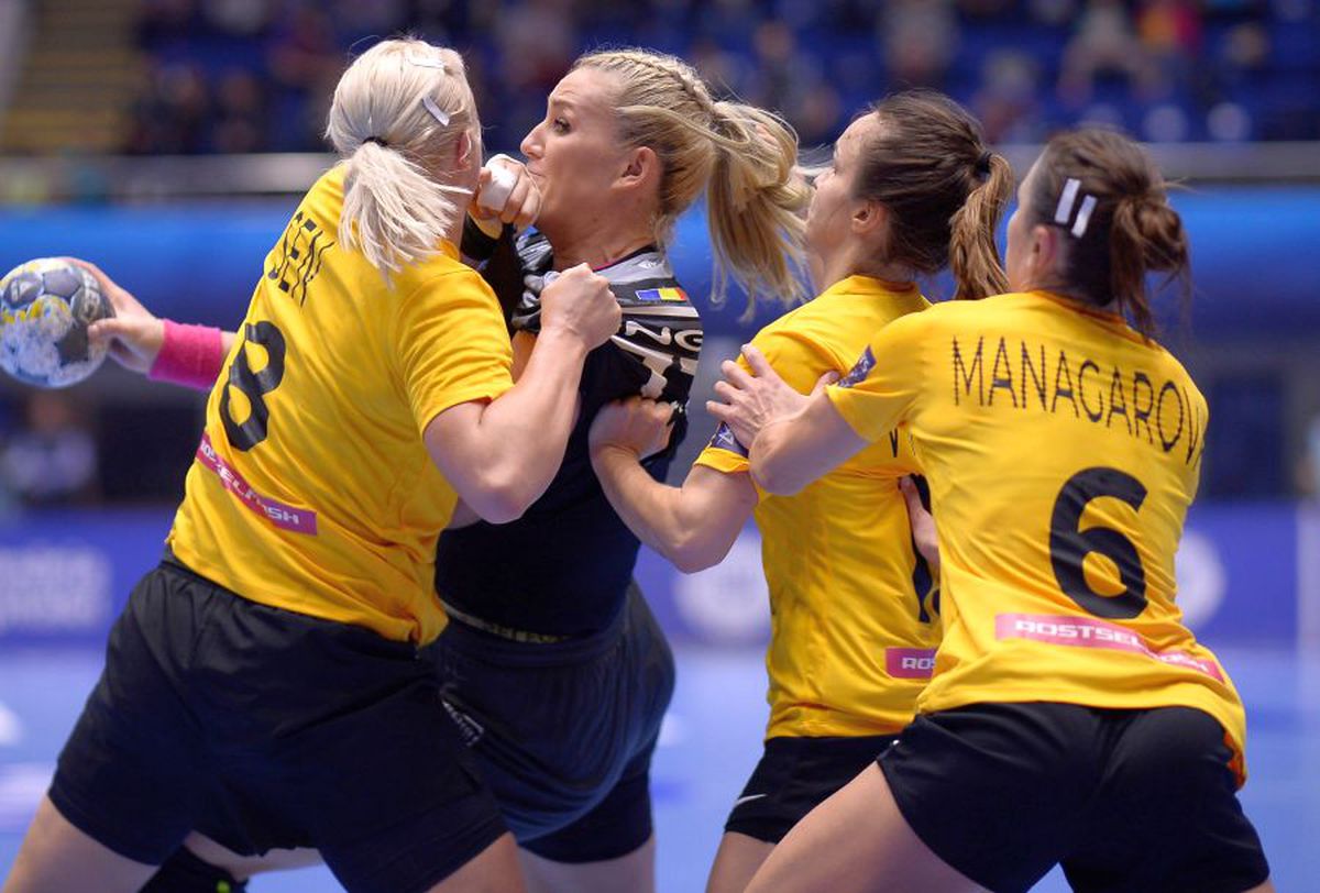 CSM BUCUREȘTI - ROSTOV DON 23-23 // Crina Pintea, interviu după egalul cu CSM-ului cu Rostov: „Îmi place atitudinea echipei de acum!”