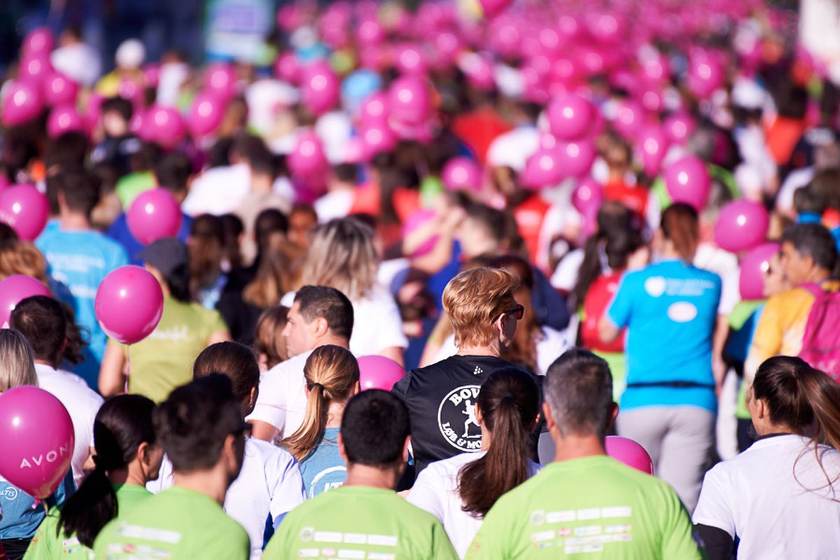 FOTO BUCHAREST MARATHON 2019 // Veselie în alergare pe străzile Bucureștiului