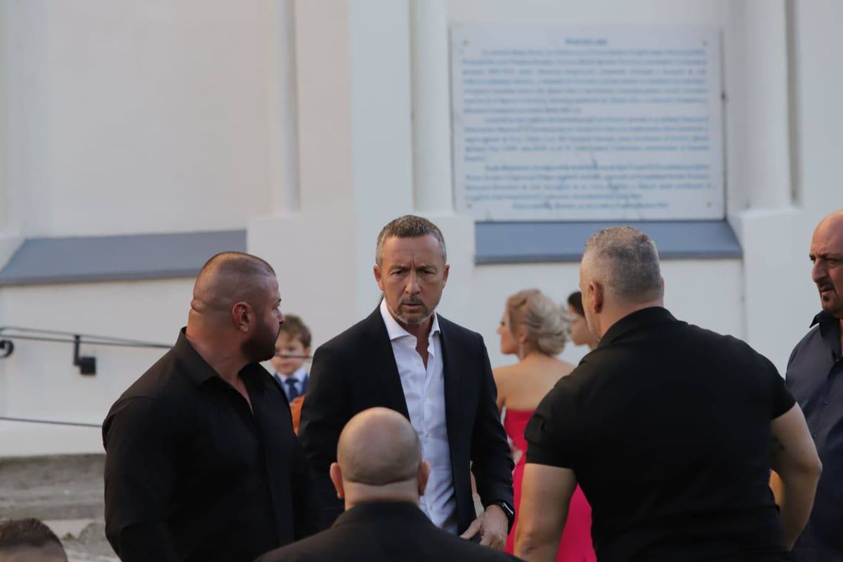 VIDEO+FOTO Imagini spectaculoase de la nunta Theodorei, fiica lui Gigi Becali » Cum a fost dansul mirilor