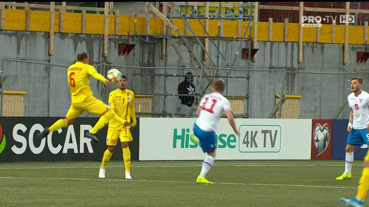 FEROE - ROMÂNIA 0-3 // FOTO Probleme mari pentru Contra: Vlad Chiricheș s-a rupt, Keșeru s-a resimțit pe final