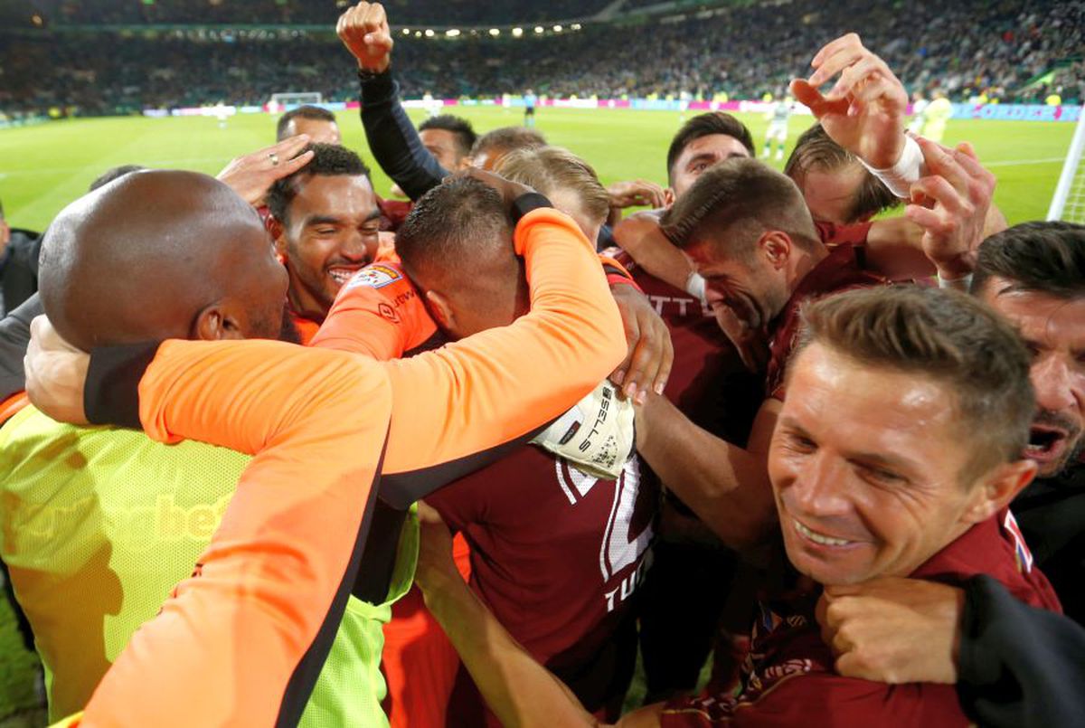 CELTIC - CFR CLUJ 3-4 // VIDEO+FOTO Ce nu s-a văzut la TV: George Țucudean a plâns în hohote după gol + cum s-a trăit calificarea istorică: imagini de colecție