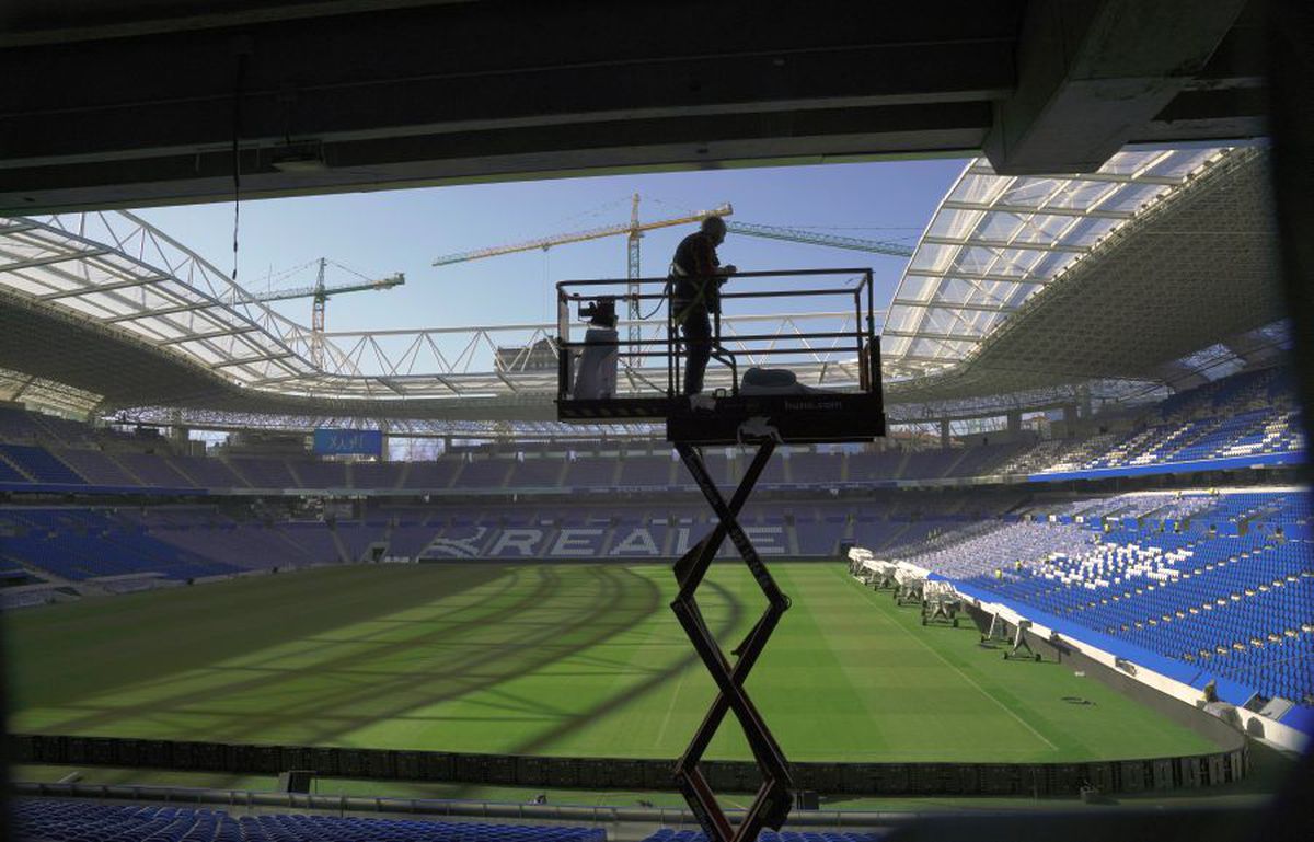 FOTO În Spania se poate! Real Sociedad a făcut ce Dinamo doar visează: și-a scos pista de la stadion și a mărit capacitatea cu 10.000 de locuri