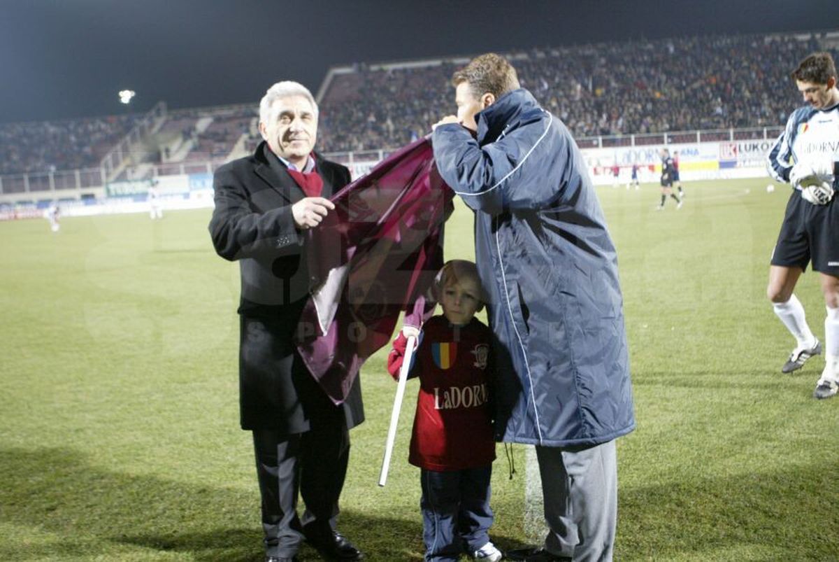 Dan Petrescu și momentul în care a sărutat steagul Rapidului