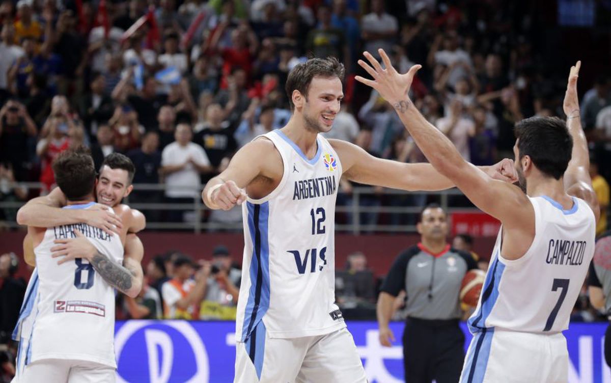 VIDEO + FOTO Spania și Argentina se vor înfrunta în finala Campionatului Mondial de baschet