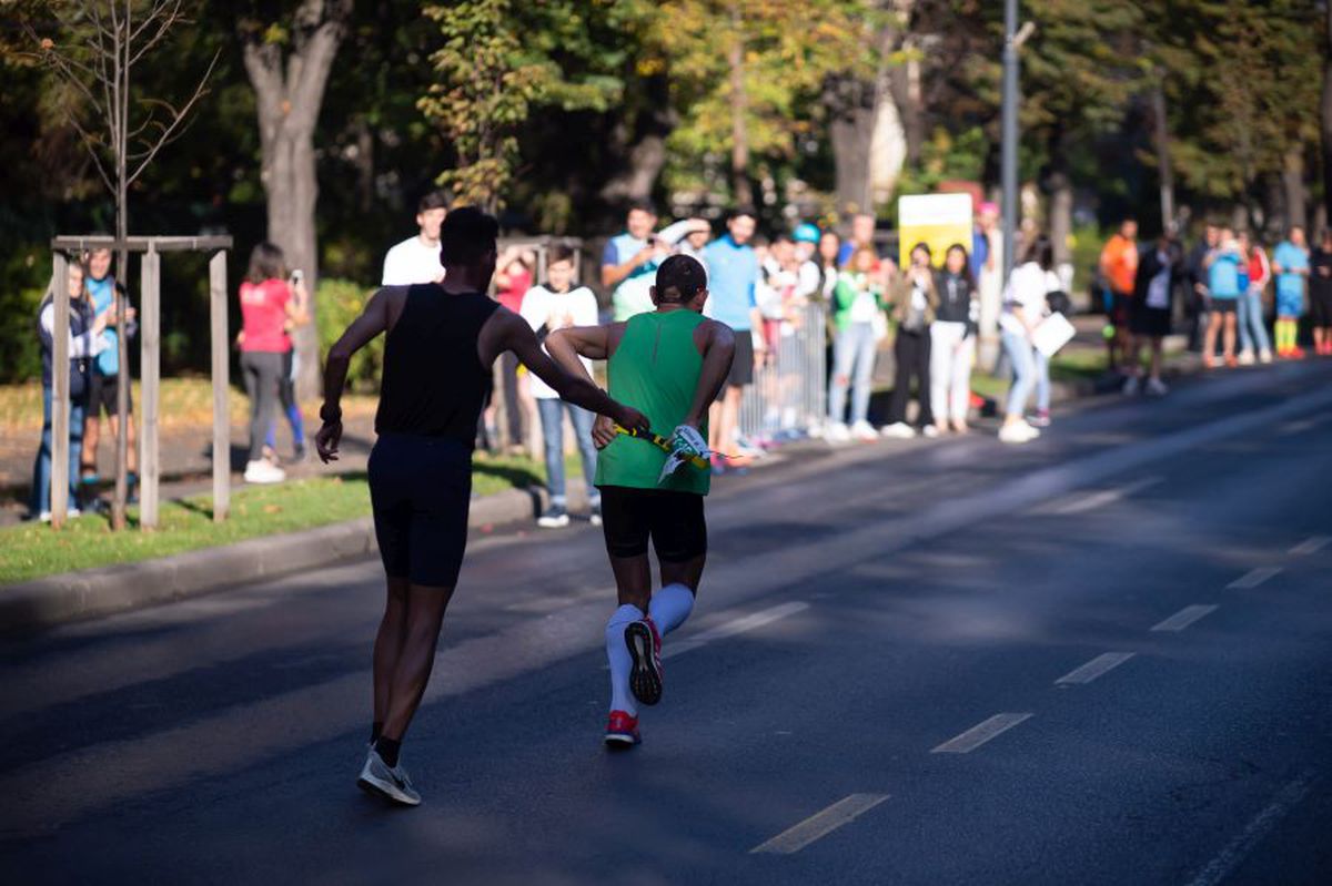 MARATONUL BUCUREȘTI // FOTO Sărbătoare pe străzile Capitalei: iată câștigătorii Maratonului de la București